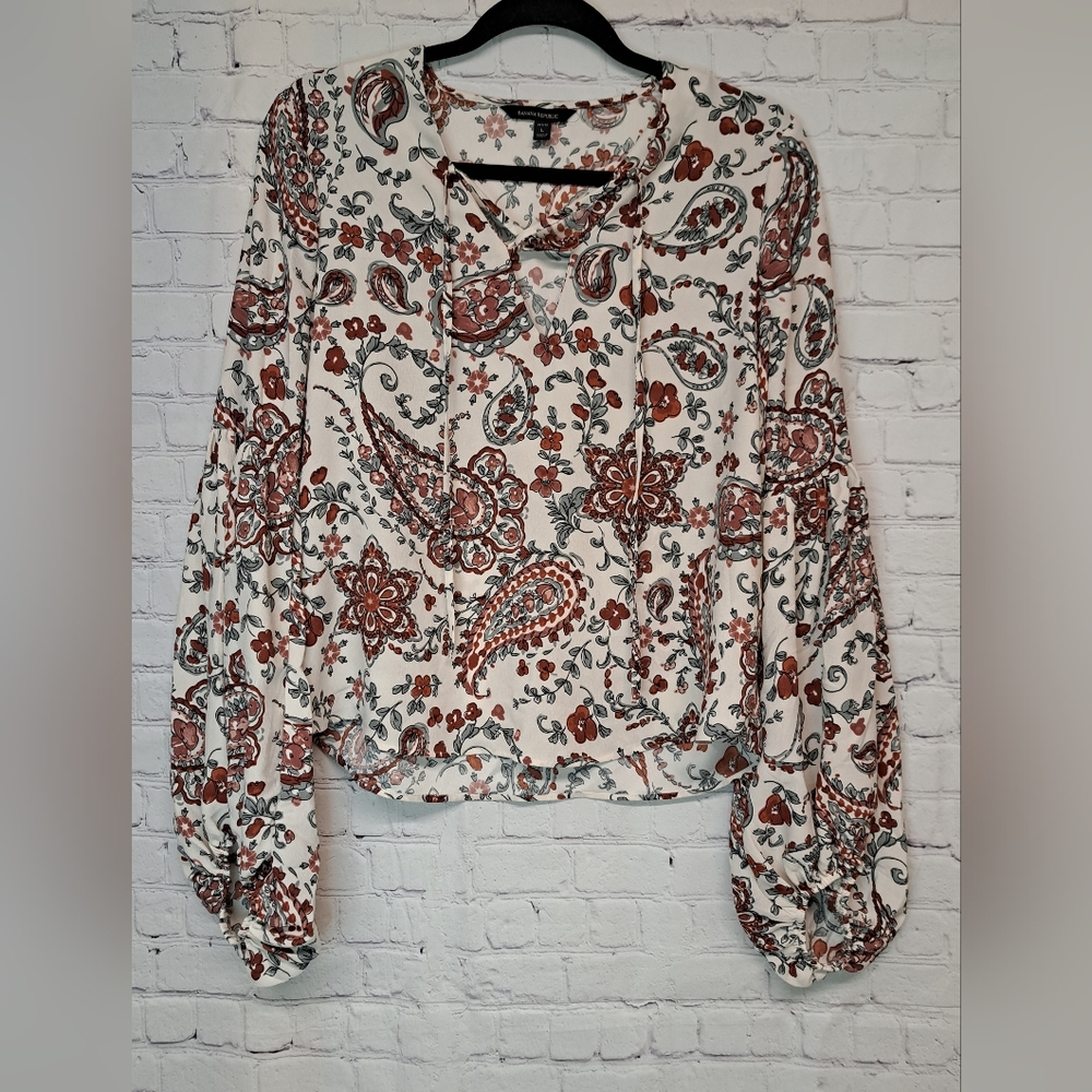 Bana republic  paisley  tie neck shirt